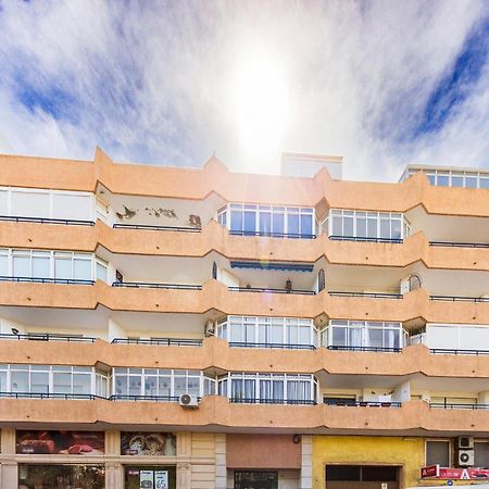 Nice Apartment In Torrevieja With Kitchen Esterno foto